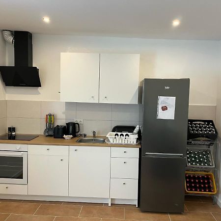 Apartament Uebernachtung By Tag Staufenberg  Zewnętrze zdjęcie