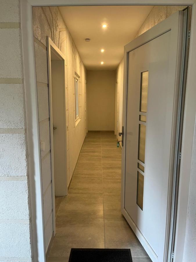 Apartament Uebernachtung By Tag Staufenberg  Zewnętrze zdjęcie